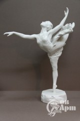 Скульптура "Раймонда"